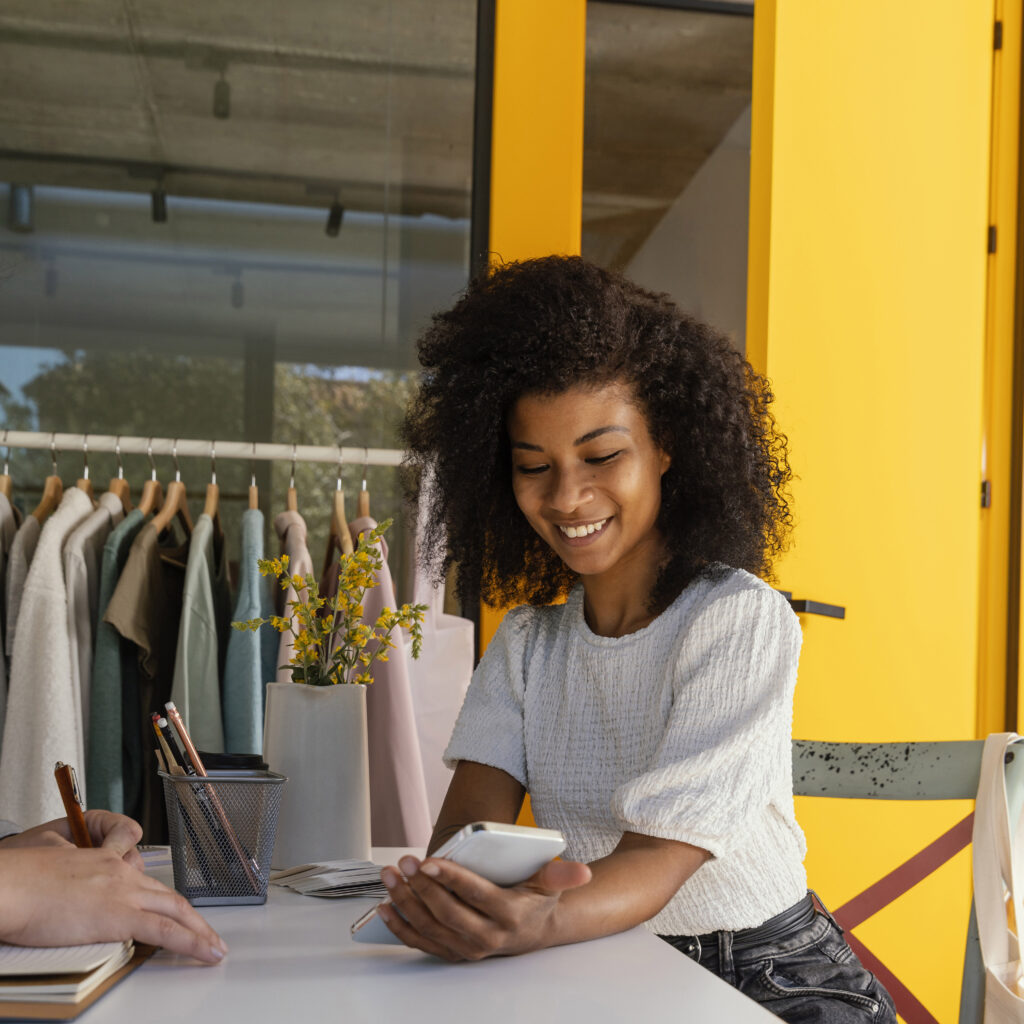 Como encontrar clientes pelo Google e redes sociais Presença digital para pequenos negócios